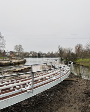 B2A 064 - Passerelle de la Manufacture Châtellerault